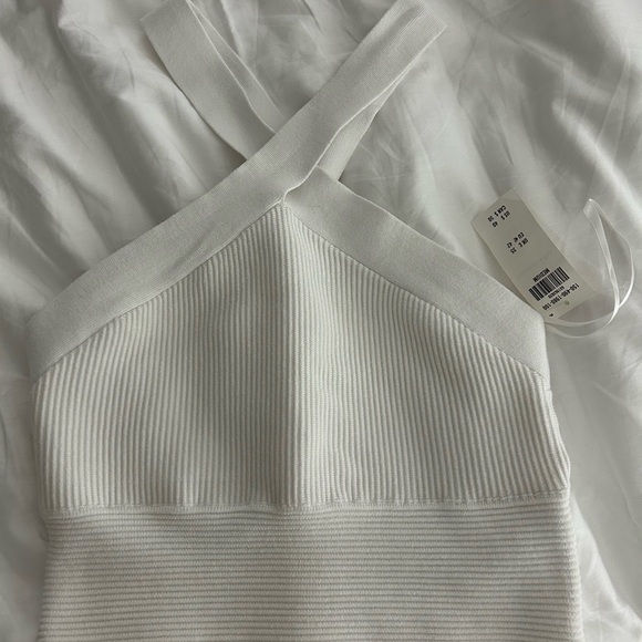 Abercrombie and Fitch halter crop top - Picture 2 of 3
